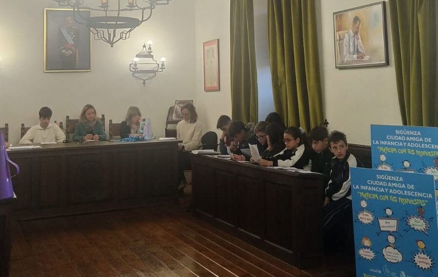 Pleno infantil colegio safa ursulinas ayuntamiento siguenza 4